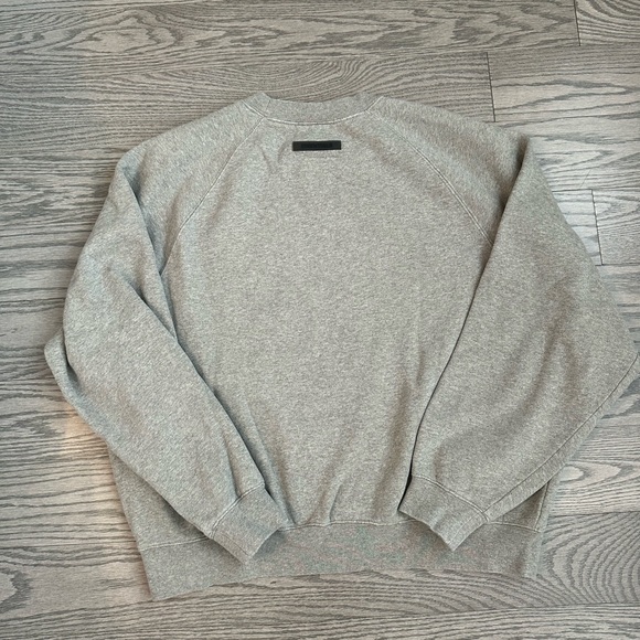 Essentials Fear of God Crewneck Sweater - Medium - Picture 5 of 6